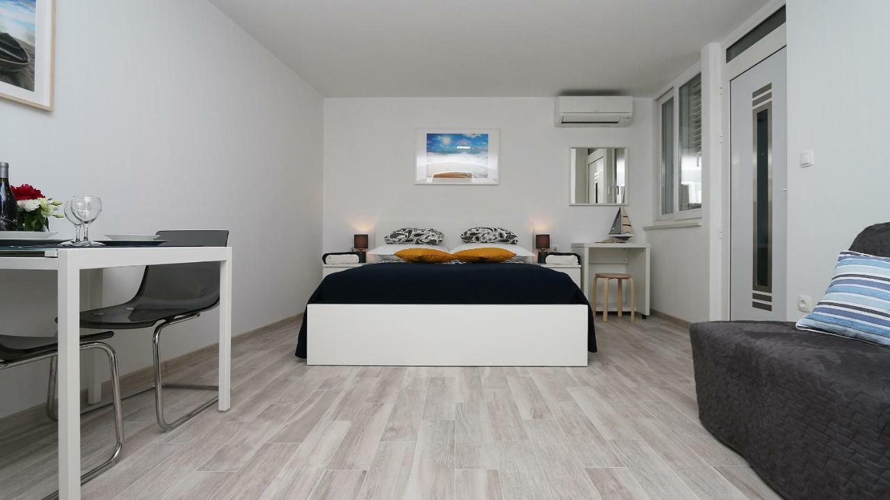 Modern Apartments Iva Makarska Exterior foto